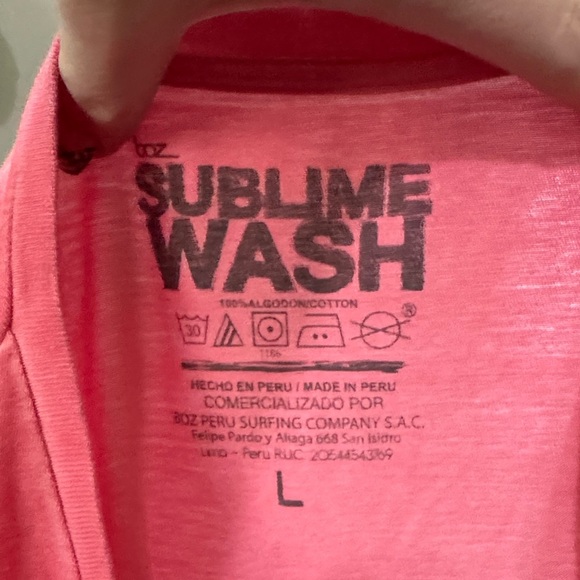 BOZ Peru Surfing Men's Pink V-Neck Short Sleeve Tee - Picture 2 of 7